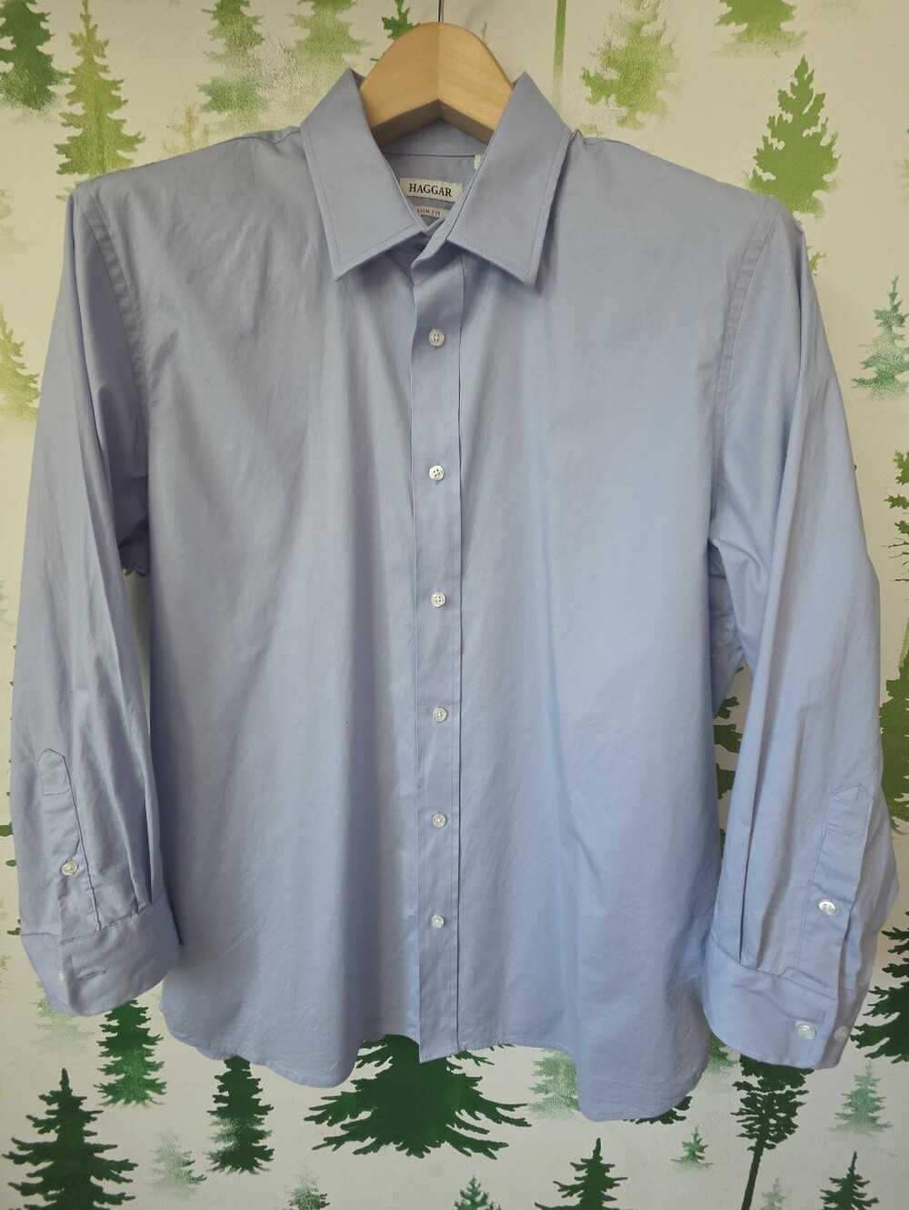 Haggar Men's Light Blue Slim Fit Button-Up Dress Shirt